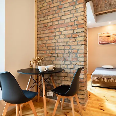 Apartment Premium Basement By Vibe